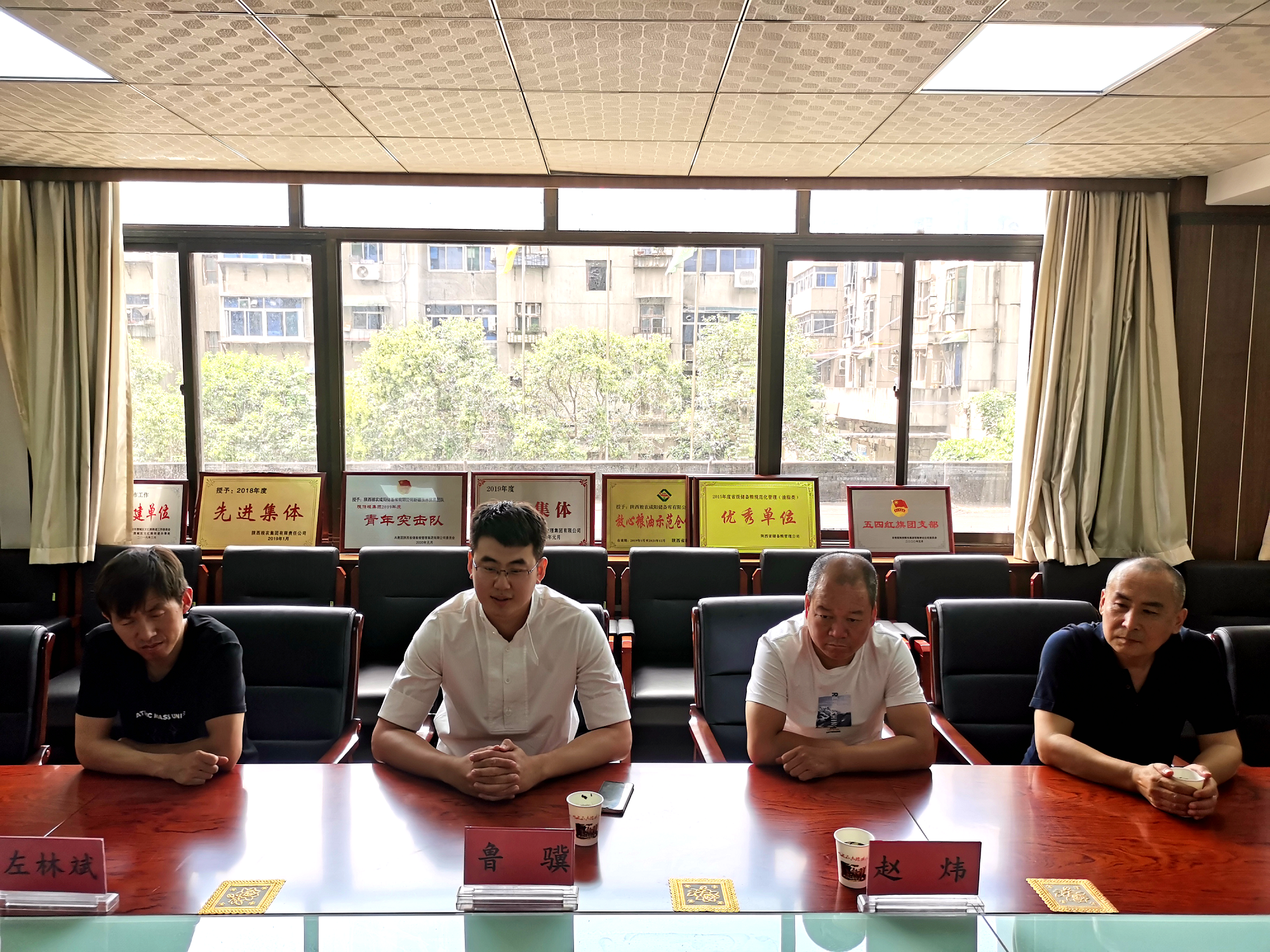 陜儲糧集團(tuán)大力支持幫扶村產(chǎn)業(yè)發(fā)展助力打贏脫貧攻堅收官之戰(zhàn)